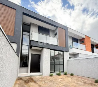 Sobrado com 3 Quartos à venda, 140m² no Igara, Canoas