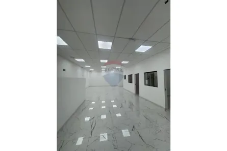 Sala Comercial para alugar, 250m² no Jardim Ipanema, Guarulhos