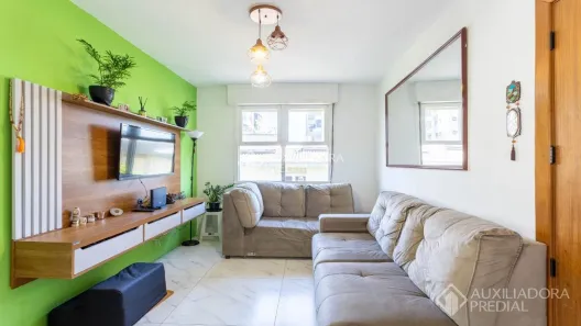 Apartamento com 2 Quartos à venda, 54m² no Vila Ipiranga, Porto Alegre