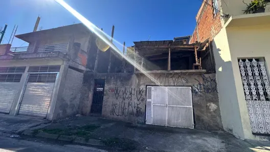 Lote/Terreno à venda, 160m² no Jardim Marilu, Carapicuíba