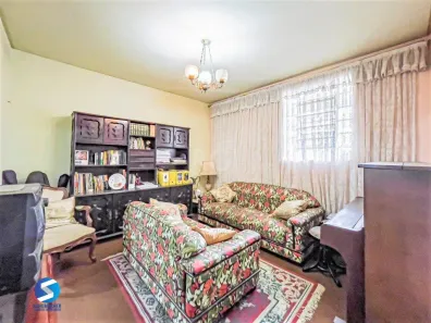 Casa com 3 Quartos à venda, 330m² no Azenha, Porto Alegre