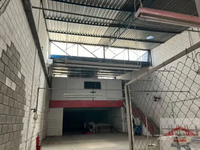 Galpão/Depósito/Armazém para alugar, 500m² no Vila Arens II, Jundiaí