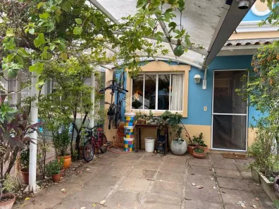 Casa de Condomínio com 2 Quartos à venda, 78m² no Humaitá, Porto Alegre