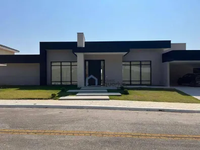 Casa de Condomínio com 3 Quartos à venda, 402m² no , Paraibuna
