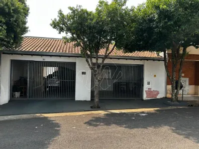 Casa com 3 Quartos à venda, 258m² no Jardim Biagioni, Araraquara