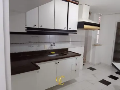 Apartamento com 2 Quartos para alugar, 130m² no Centro, Ilhéus