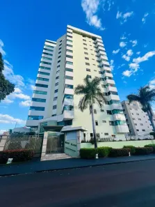 Apartamento com 4 Quartos para alugar, 141m² no Osvaldo Rezende, Uberlândia