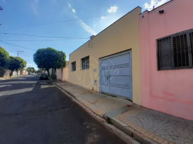 Casa com 2 Quartos à venda, 119m² no Centro, Araraquara