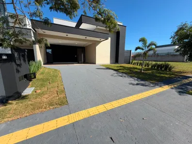 Casa com 3 Quartos à venda, 180m² no Terras Alpha Residencial 1, Senador Canedo