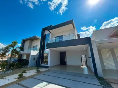 Sobrado com 4 Quartos para alugar, 300m² no Condomínio Belvedere II, Cuiabá