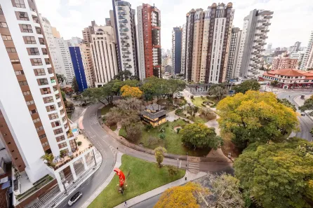 Apartamento com 3 Quartos à venda, 194m² no Água Verde, Curitiba