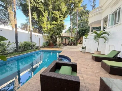 Casa de Condomínio com 4 Quartos para alugar, 690m² no Chácara Monte Alegre, São Paulo