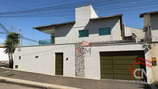 Sobrado com 3 Quartos à venda, 155m² no Moinho dos Ventos, Goiânia