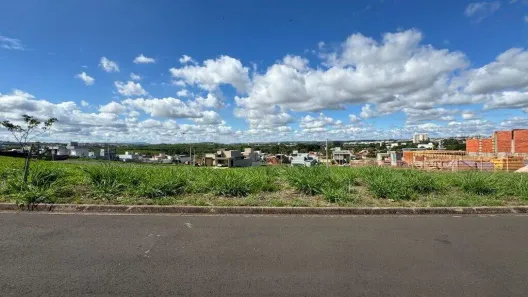 Lote/Terreno à venda, 272m² no Ondas, Piracicaba