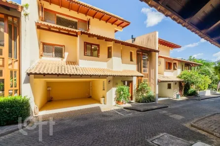 Casa de Condomínio com 5 Quartos à venda, 391m² no Boa Vista, Porto Alegre