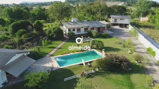 Casa com 5 Quartos à venda, 500m² no Tomazetti, Santa Maria