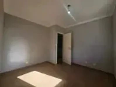 Sobrado com 3 Quartos à venda, 136m² no Loteamento Villa Branca, Jacareí