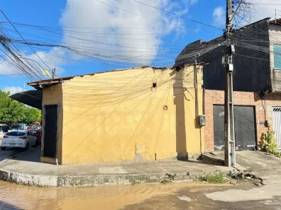 Casa com 3 Quartos à venda, 76m² no Senador Carlos Jereissati, Pacatuba