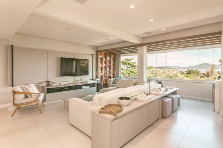 Apartamento com 3 Quartos à venda, 135m² no Canasvieiras, Florianópolis