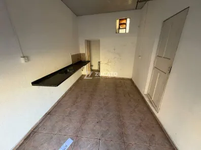 Ponto Comercial para alugar, 18m² no Nossa Senhora da Abadia, Uberaba