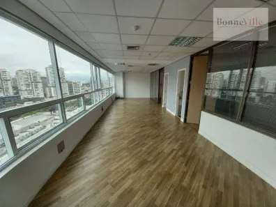 Sala Comercial para alugar, 123m² no Jardim das Acácias, São Paulo