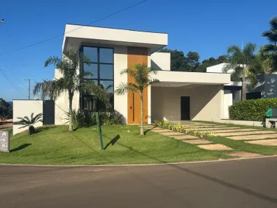 Casa de Condomínio com 3 Quartos à venda, 181m² no , Pardinho