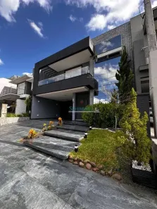 Casa de Condomínio com 3 Quartos à venda, 212m² no Central Park, Cachoeirinha