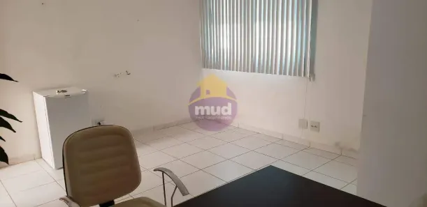 Sala Comercial para alugar, 32m² no Parque Estoril, São José do Rio Preto