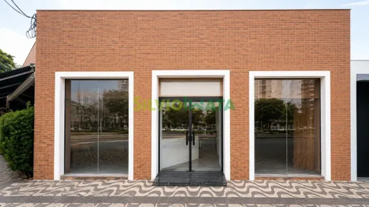 Ponto Comercial para alugar, 200m² no Zona 02, Maringá