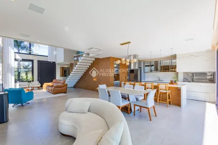 Casa de Condomínio com 4 Quartos à venda, 335m² no Centro, Eldorado do Sul