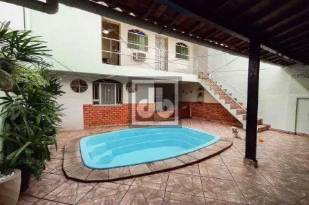 Casa com 3 Quartos à venda, 240m² no Moneró, Rio de Janeiro
