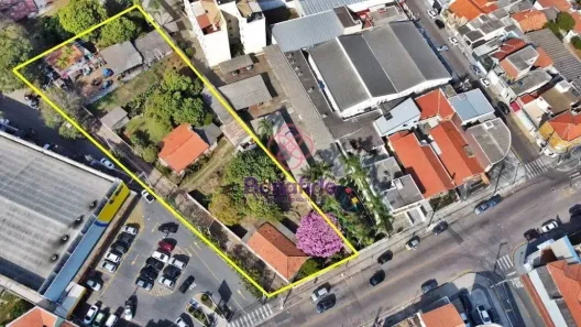 à venda, 3394m² no Jardim Petrópolis, Jundiaí