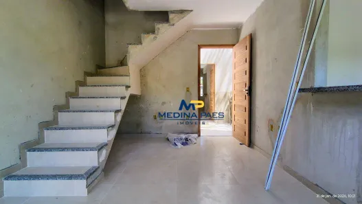 Casa com 2 Quartos à venda, 55m² no Laranjal, São Gonçalo