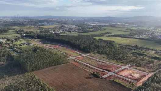 Lote/Terreno à venda, 360m² no Linha Batista, Criciúma