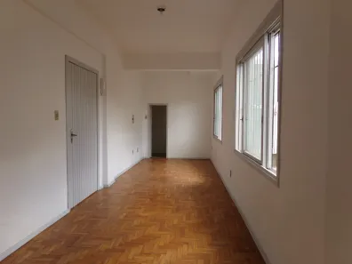 Kitnet com 1 Quarto para alugar, 29m² no Partenon, Porto Alegre
