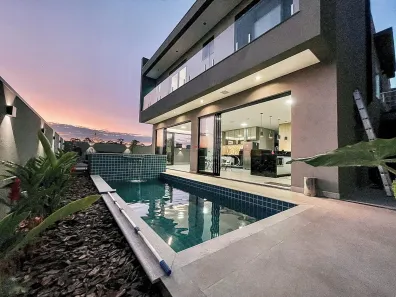 Casa com 4 Quartos à venda, 380m² no Loteamento Residencial e Comercial Horto Florestal, Jundiaí