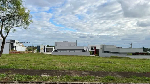 Lote/Terreno à venda, 360m² no Parque Residencial Mart Ville, Presidente Prudente