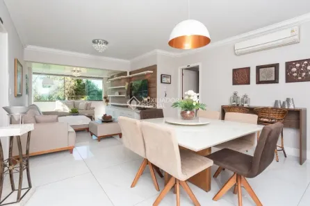 Apartamento com 3 Quartos à venda, 123m² no Vila Ipiranga, Porto Alegre
