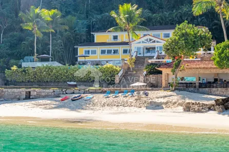 Casa de Condomínio com 9 Quartos para alugar, 800m² no Mombaça, Angra dos Reis