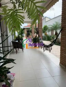 Sobrado com 4 Quartos à venda, 240m² no Nova Itanhaém (Praia), Itanhaém