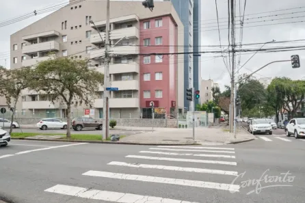 Ponto Comercial para alugar, 46m² no Centro, Curitiba