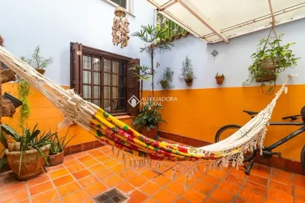 Apartamento com 3 Quartos à venda, 104m² no São João, Porto Alegre