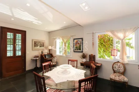 Casa com 4 Quartos à venda, 240m² no Aclimação, São Paulo