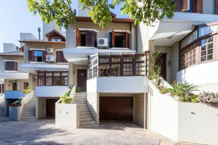 Casa de Condomínio com 4 Quartos à venda, 317m² no Vila Conceição, Porto Alegre