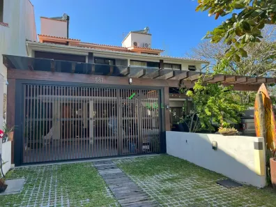 Casa com 3 Quartos à venda, 155m² no Morrinhos, Garopaba