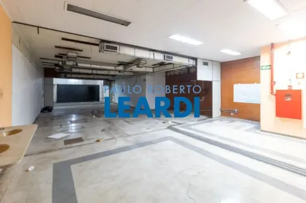 Ponto Comercial para alugar, 284m² no República, São Paulo