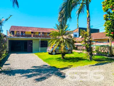 Sobrado com 4 Quartos à venda, 312m² no Comasa, Joinville