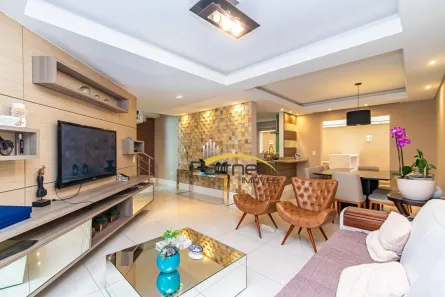 Casa de Condomínio com 4 Quartos à venda, 199m² no Pinheirinho, Curitiba