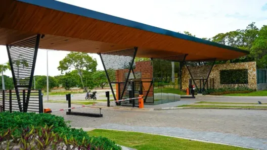 Lote/Terreno à venda, 302m² no Guaribas, Eusébio