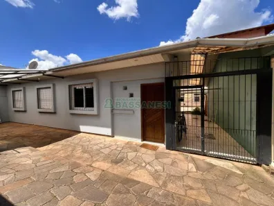 Casa com 3 Quartos à venda, 90m² no Vinhedos, Caxias do Sul